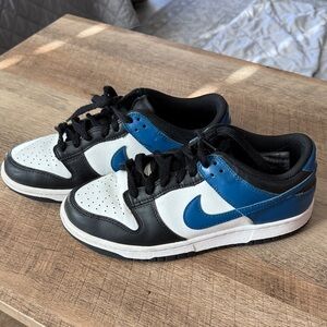 Kids' Black white and Blue Nike Panda Sneakers size 7